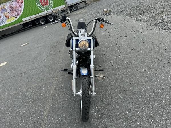2009 Harley-Davidson, dovoz USA — foto 3 z 12