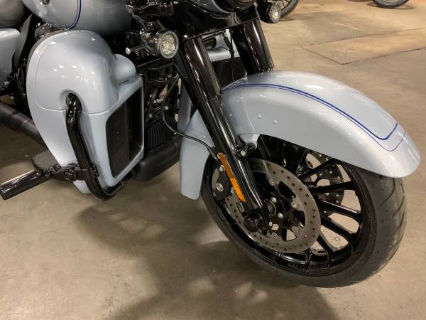 2025 Harley-Davidson, dovoz USA — foto 3 z 7
