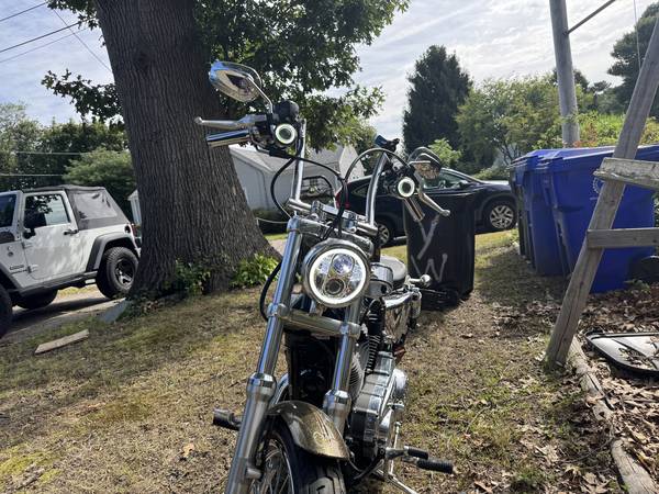 2013 Harley-Davidson, dovoz USA — foto 4 z 5