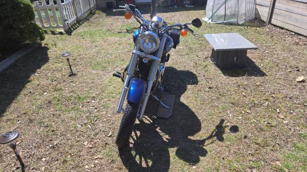Triumph, dovoz USA — foto 3 z 3