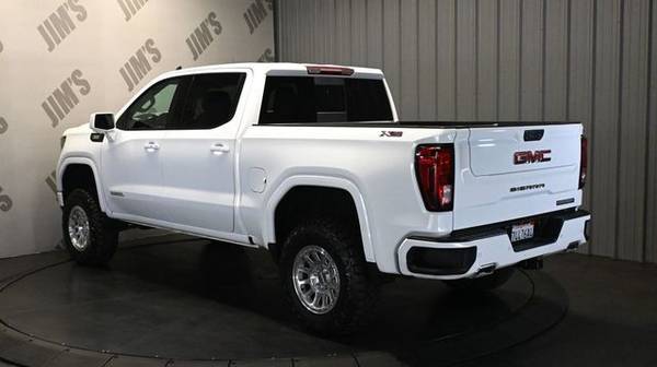 2023 GMC, dovoz USA — foto 7 z 12