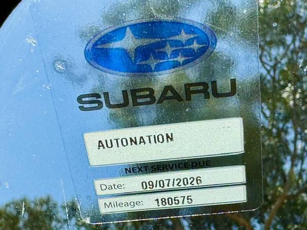 2015 Subaru, dovoz USA — foto 7 z 12