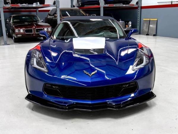 2017 Chevrolet, dovoz USA — foto 5 z 11