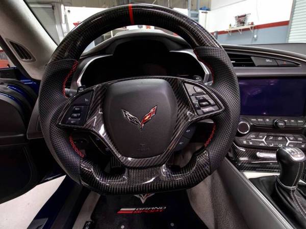 2017 Chevrolet, dovoz USA — foto 9 z 11