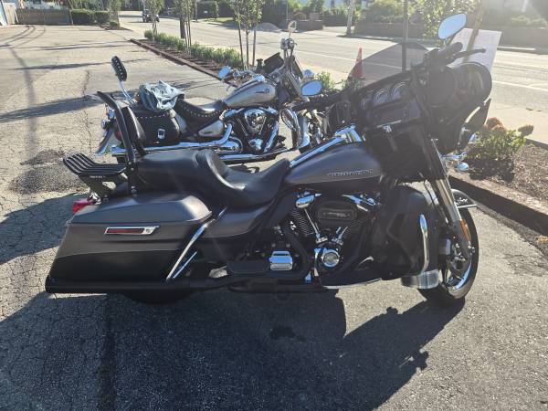 2017 Harley-Davidson, dovoz USA — foto 10 z 11