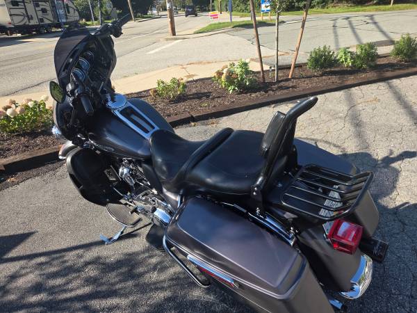 2017 Harley-Davidson, dovoz USA — foto 8 z 11