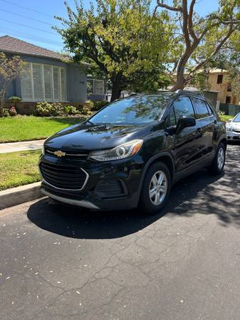 2017 Chevrolet, dovoz USA — foto 2 z 10