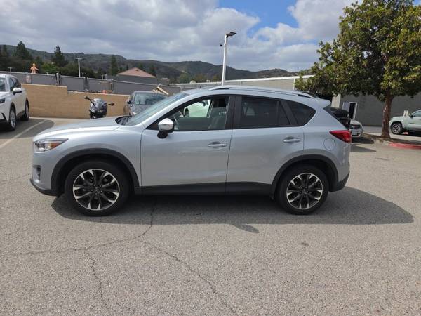 2016 Mazda, stříbrná, dovoz USA — foto 2 z 12