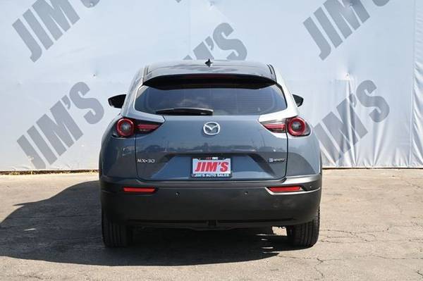 2022 Mazda, dovoz USA — foto 6 z 12