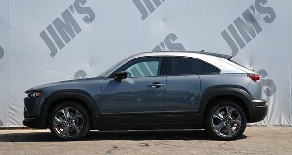 2022 Mazda, dovoz USA — foto 8 z 12