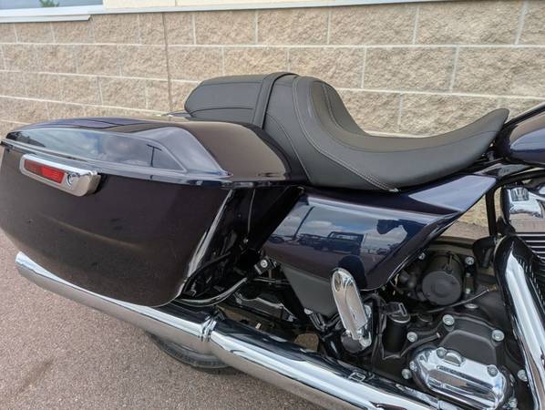 2025 Harley-Davidson, dovoz USA — foto 9 z 12