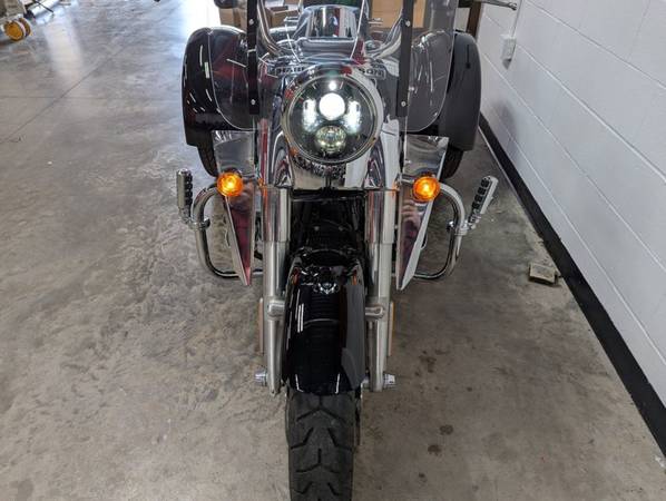 2018 Harley-Davidson, dovoz USA — foto 2 z 12
