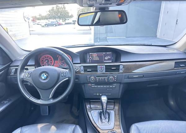 2013 BMW, dovoz USA — foto 11 z 11