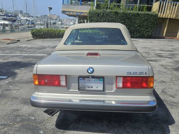 1987 BMW, dovoz USA — foto 4 z 9