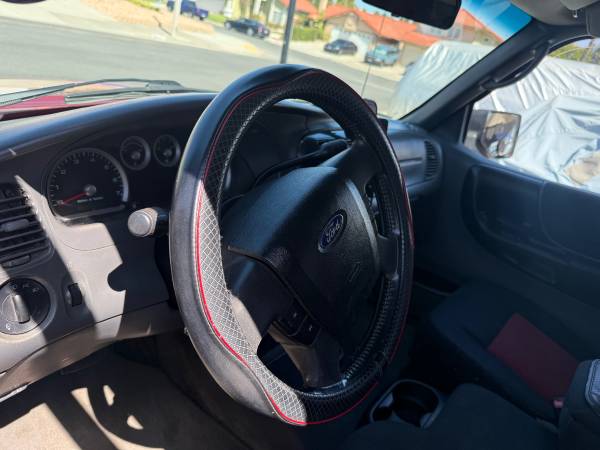 2007 Ford, dovoz USA — foto 2 z 9
