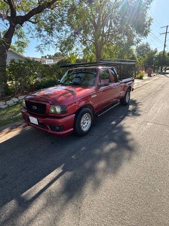 2007 Ford, dovoz USA — foto 4 z 9