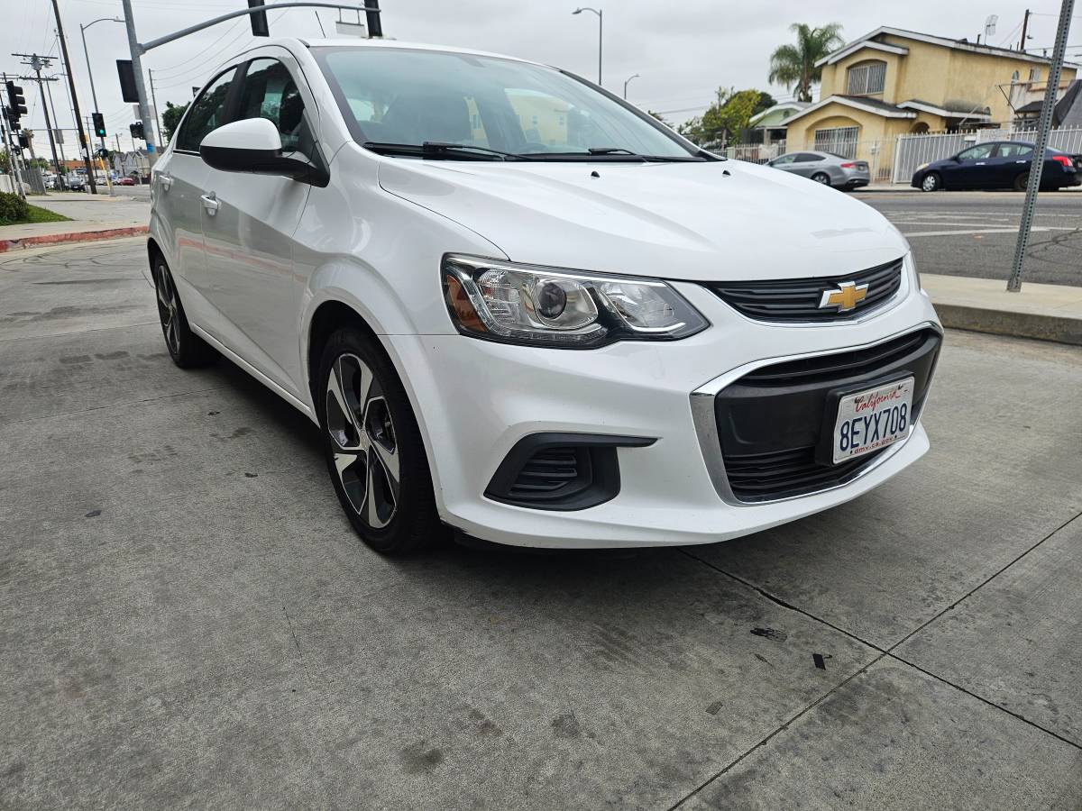 2017 Chevrolet, dovoz USA — foto 4 z 12