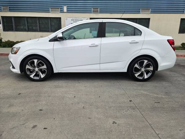2017 Chevrolet, dovoz USA — foto 9 z 12