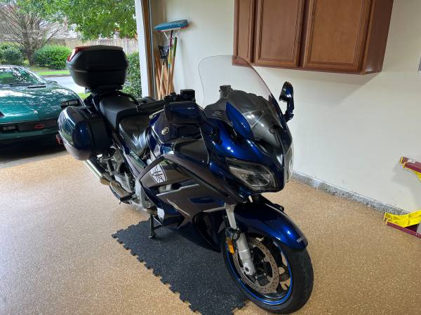 2016 Yamaha, dovoz USA — foto 4 z 8