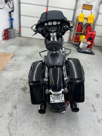2015 Harley-Davidson, dovoz USA — foto 5 z 12