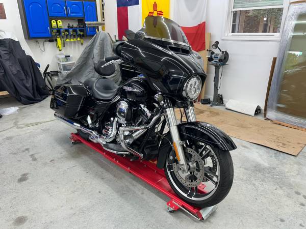 2015 Harley-Davidson, dovoz USA — foto 8 z 12