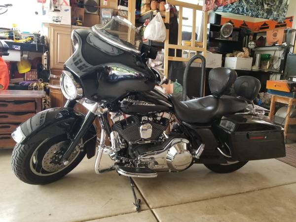 2006 Harley-Davidson, dovoz USA — foto 2 z 7