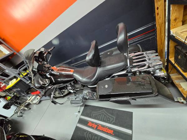 2006 Harley-Davidson, dovoz USA — foto 4 z 7