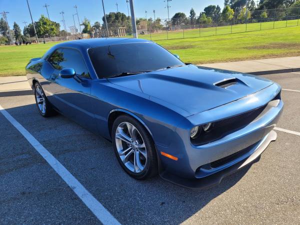 2020 Dodge, dovoz USA — foto 5 z 12