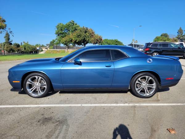 2020 Dodge, dovoz USA — foto 7 z 12