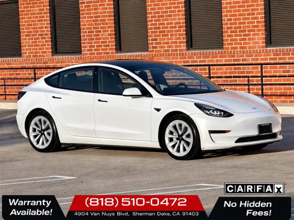 2022 Tesla, dovoz USA — foto 7 z 12