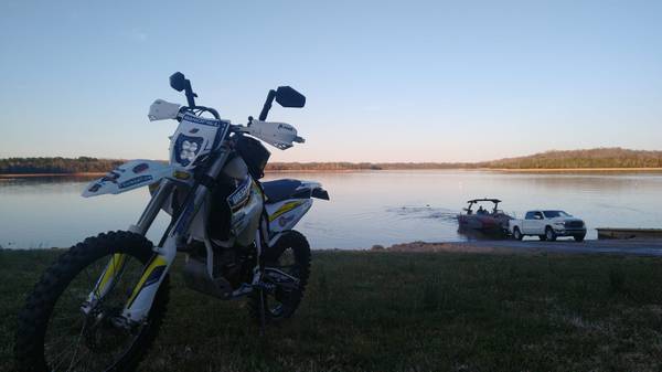 2016 KTM, dovoz USA — foto 2 z 3