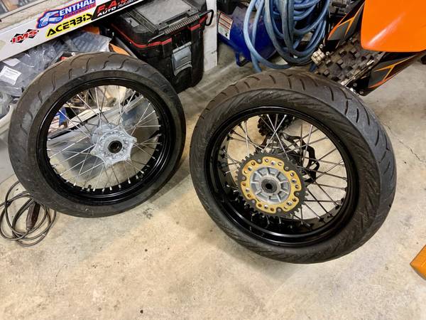 2016 KTM, dovoz USA — foto 3 z 3