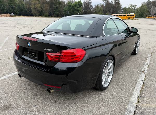 BMW, dovoz USA — foto 9 z 12