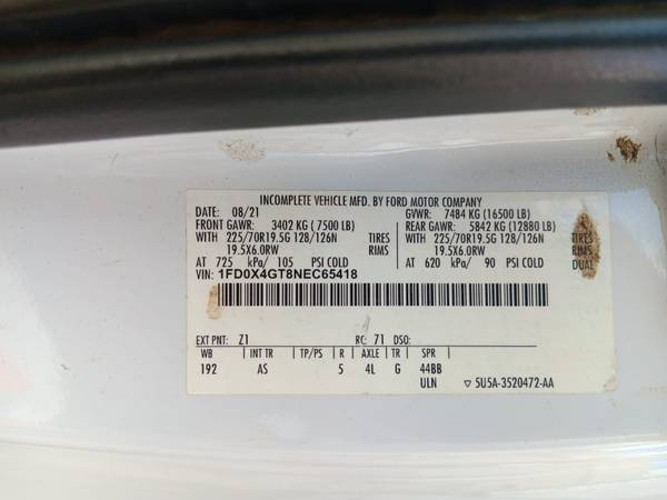 2022 Ford, dovoz USA — foto 10 z 12