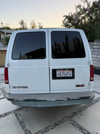 2002 GMC, dovoz USA — foto 5 z 12