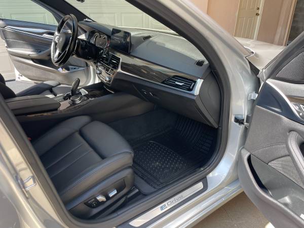 2018 BMW, dovoz USA — foto 12 z 12