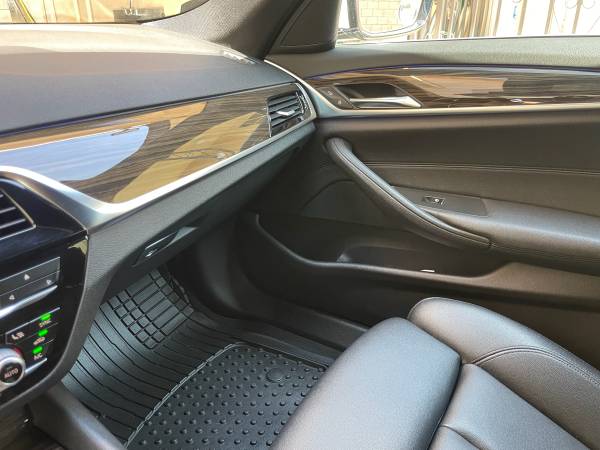 2018 BMW, dovoz USA — foto 9 z 12