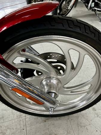 2004 Harley-Davidson, dovoz USA — foto 4 z 4