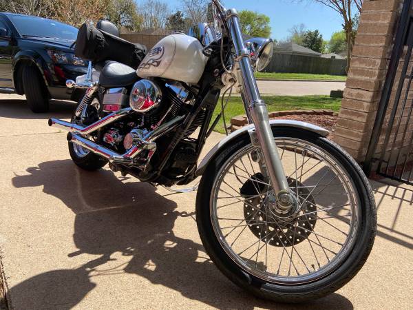 2006 Harley-Davidson, dovoz USA — foto 4 z 5