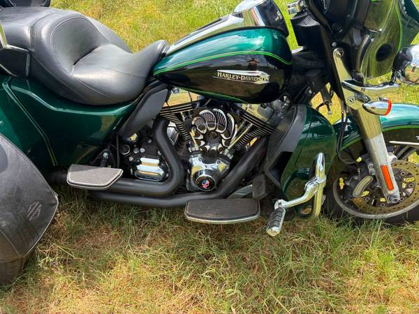 2016 Harley-Davidson, dovoz USA — foto 7 z 11