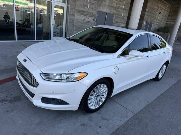 2014 Ford, dovoz USA — foto 1