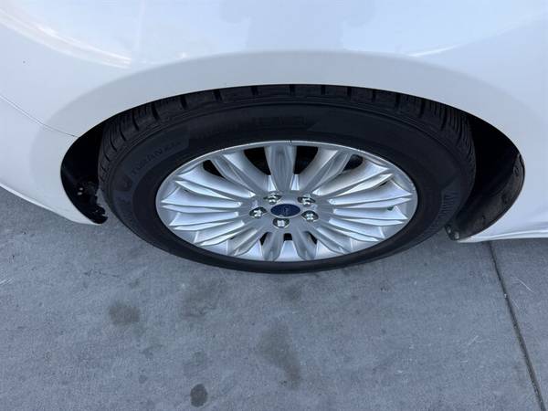 2014 Ford, dovoz USA — foto 10 z 12