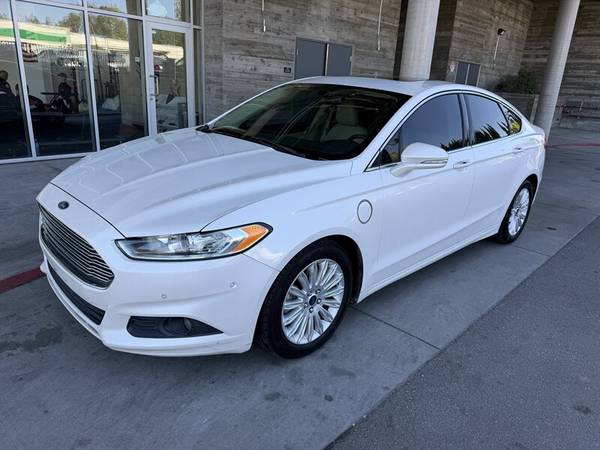 2014 Ford, dovoz USA — foto 2 z 12