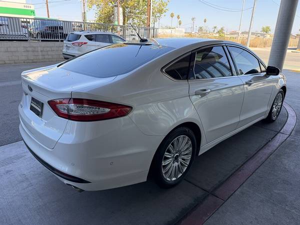 2014 Ford, dovoz USA — foto 7 z 12