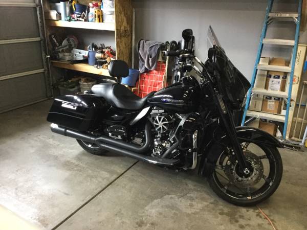 2014 Harley-Davidson, dovoz USA — foto 3 z 6