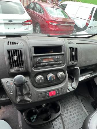 2016 RAM, dovoz USA — foto 4 z 9