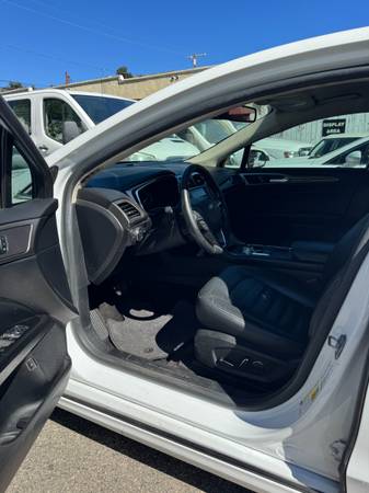 2018 Ford, dovoz USA — foto 8 z 10