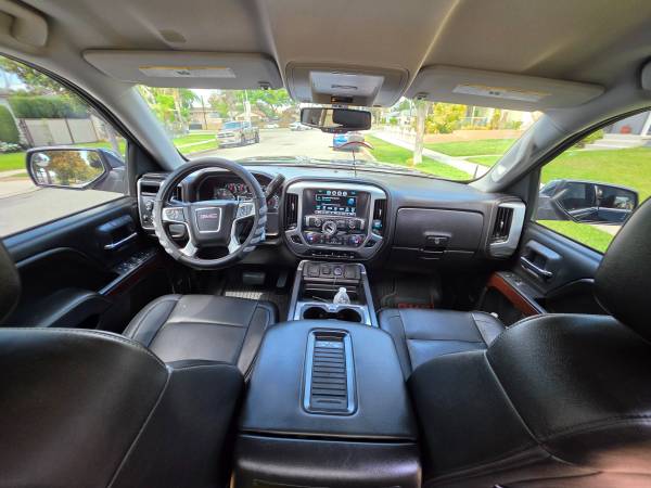 2018 GMC, dovoz USA — foto 12 z 12