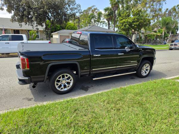 2018 GMC, dovoz USA — foto 7 z 12