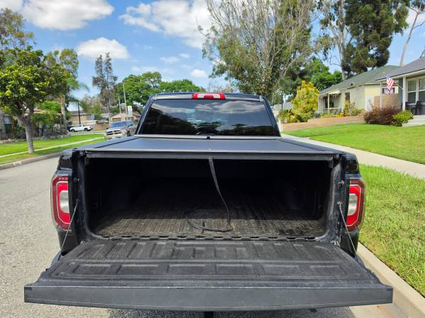 2018 GMC, dovoz USA — foto 8 z 12